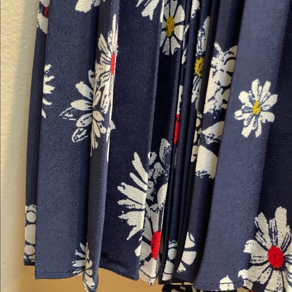 Jason Wu Pleated Floral Skirt from Target - Picture 3 of 5